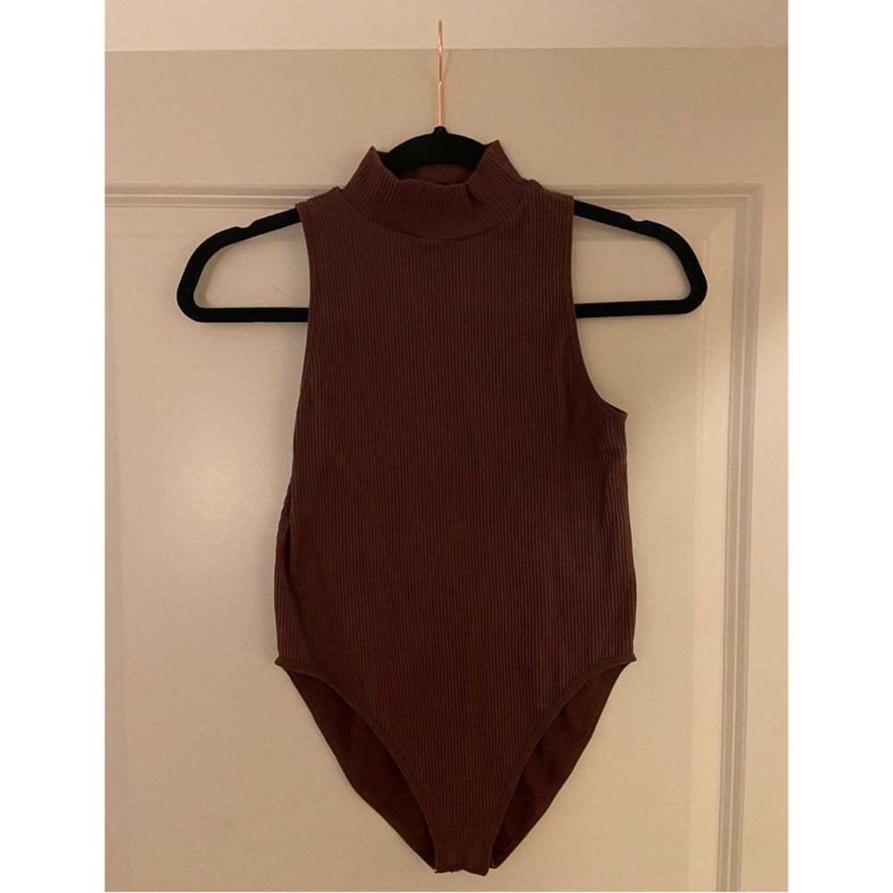 Zara Ribbed Bodysuit